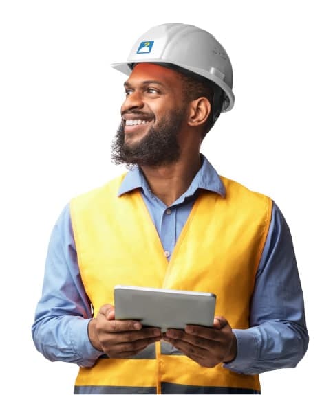 engenheiro sorrindo segurando um tablet, acompanhando o andamento de obras